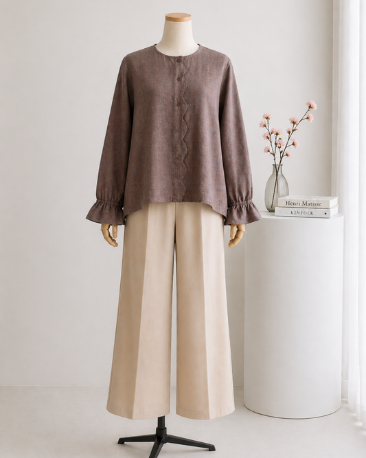 Alyssa Scallop Top
